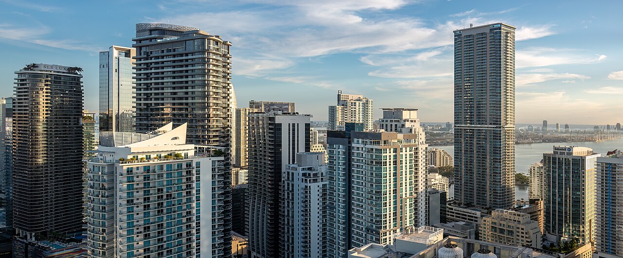 Smart Tech Miami Brickell