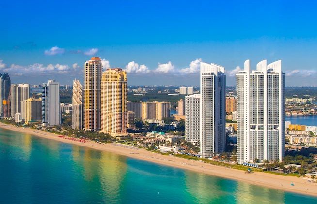 Smart Tech Miami Sunny Isles